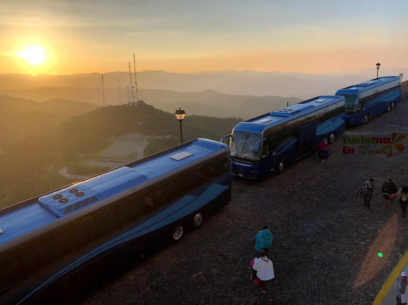 Servicio de traslado y transportación para viajes y excursiones